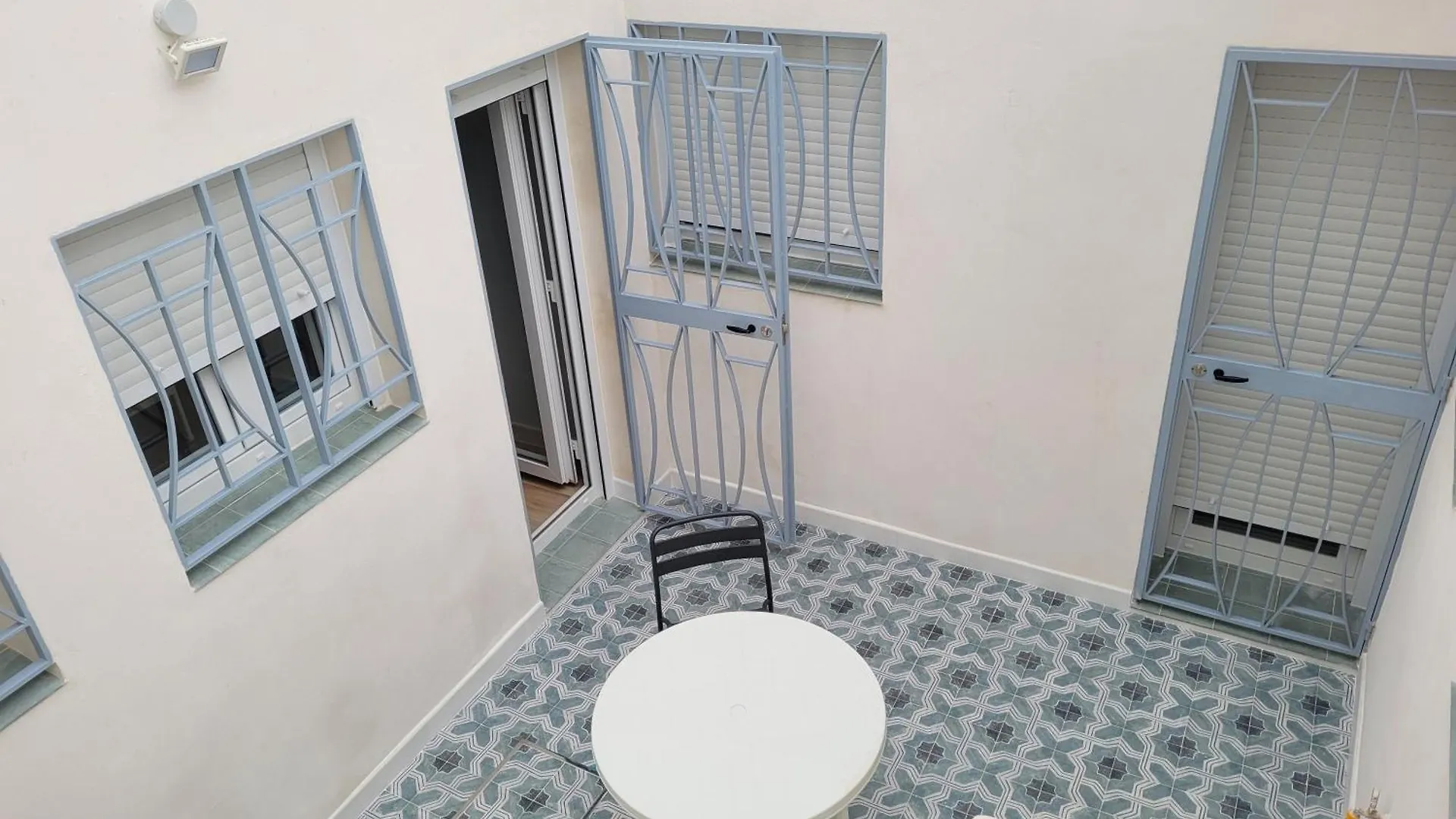 Apartamento Con Wifi, Patio Y Garaje Privado Alcalá de Guadaira